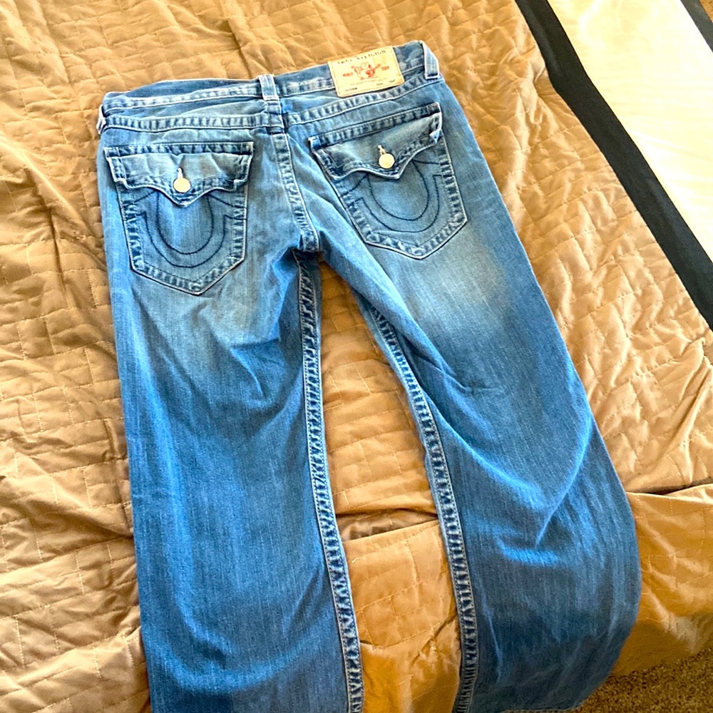 True Religion ricky straight jeans size 32.